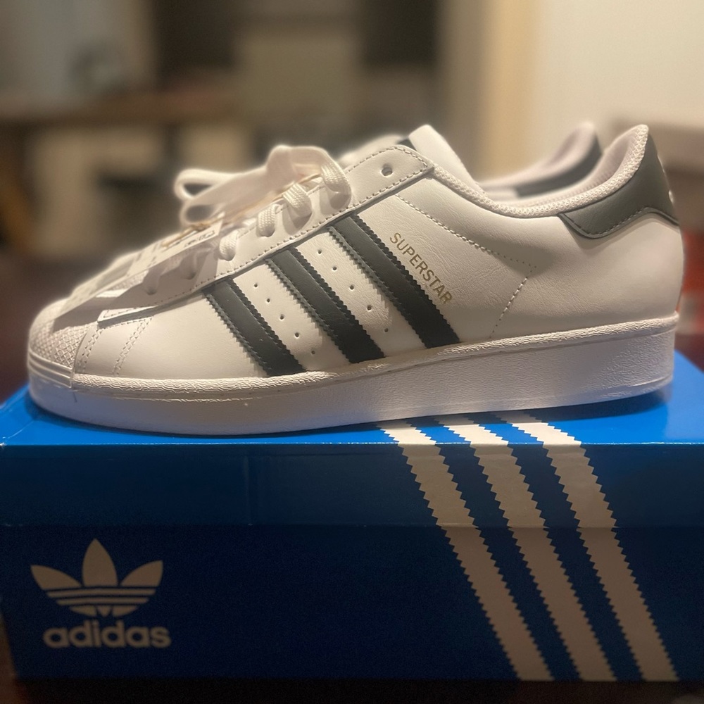 Adidas Superstars sz 10 BRAND NEW!